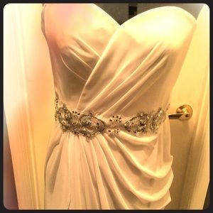 Wedding/prom gown